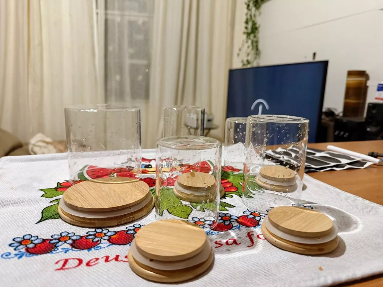 Avaliação de cliente do kit com 16 potes 10