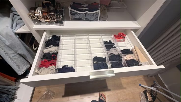 Colmeia organizadora na gaveta da cliente 9